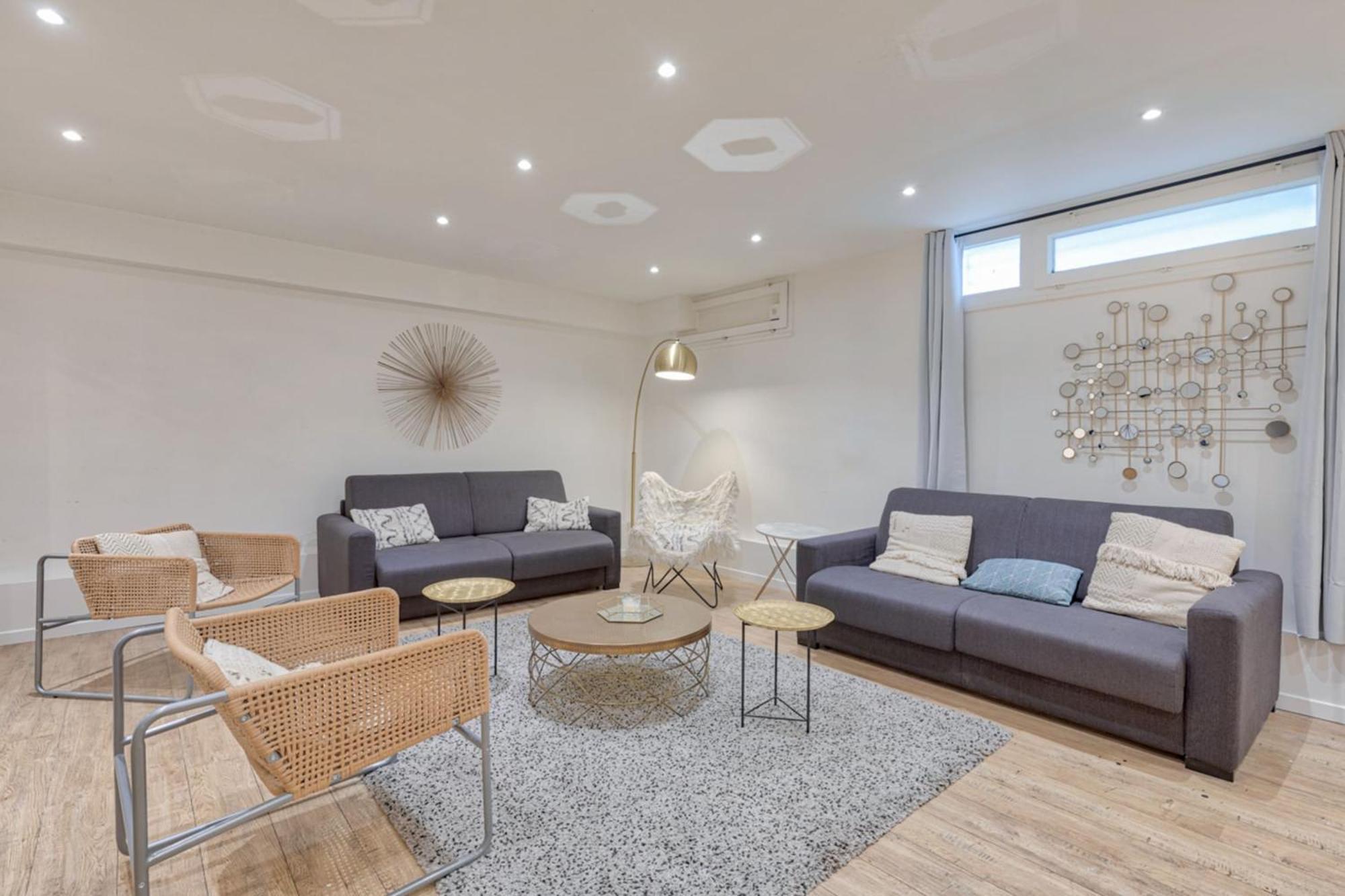 Residence Villette - Buttes Chaumont Botzaris Paris Exteriör bild